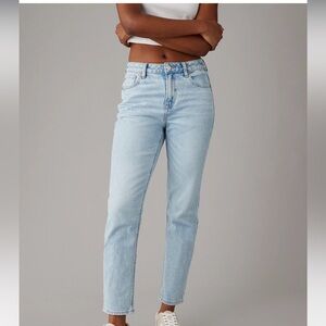 AE Mom Jean